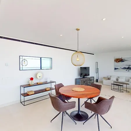 Higueron West Ii - Luxury New Built 3 Bed شقة فوينخيرولا