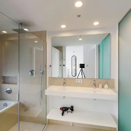 شقة Higueron West Ii - Luxury New Built 3 Bed فوينخيرولا